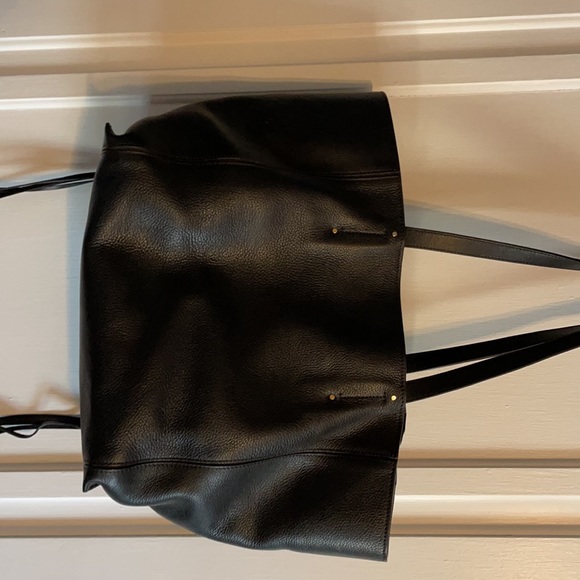 Chloe Milo Black Tote - Picture 5 of 13